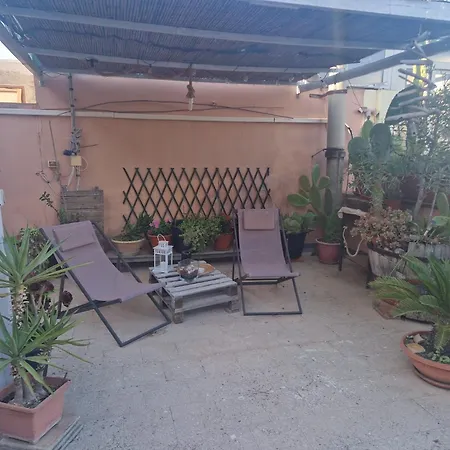 La Casa Di Melina - Book & Lovely Terrace Apartment Pachino